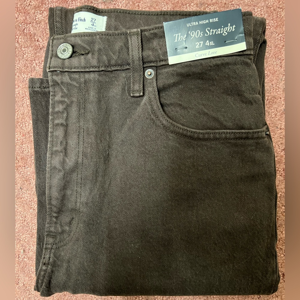 Abercrombie & Fitch The 90s Straight Curve Love Jeans